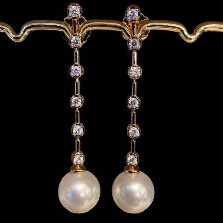 Perle øredobb, lenke m/krystaller